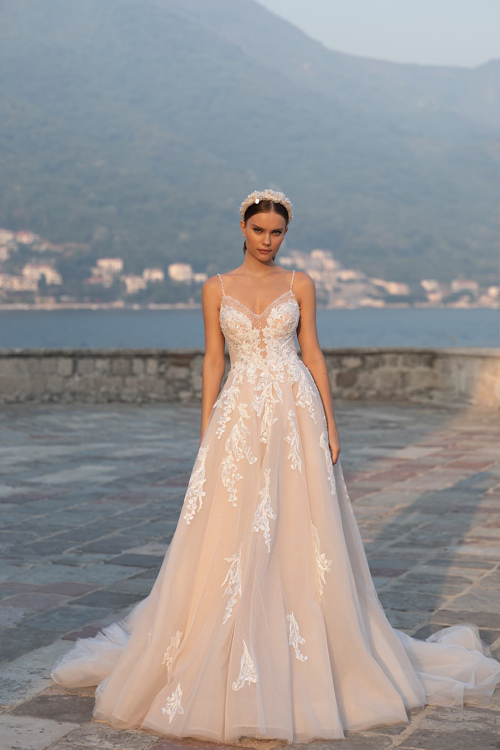 Look 30
