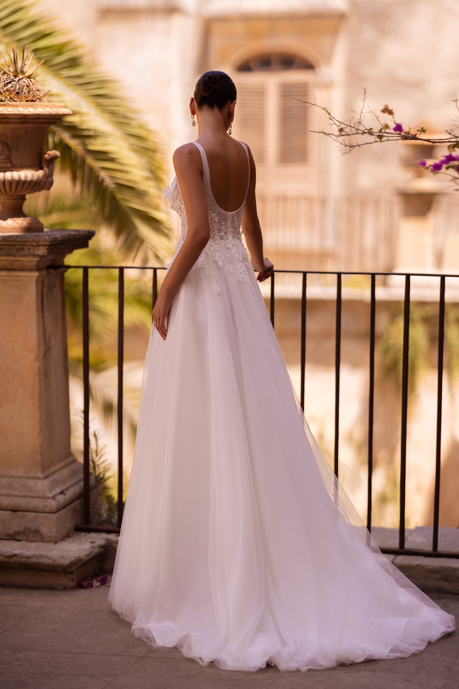 Look 11