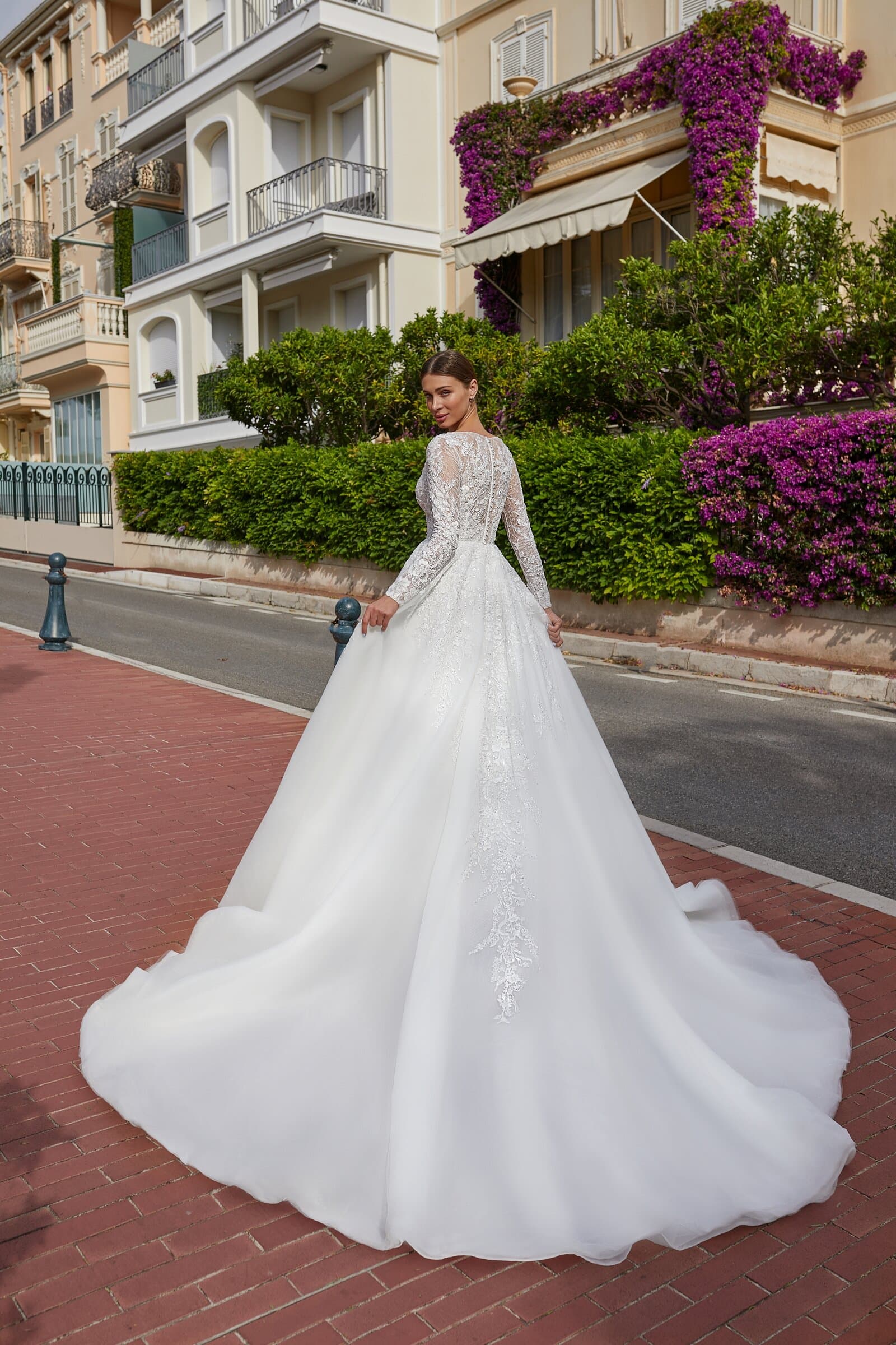 Style 722-1